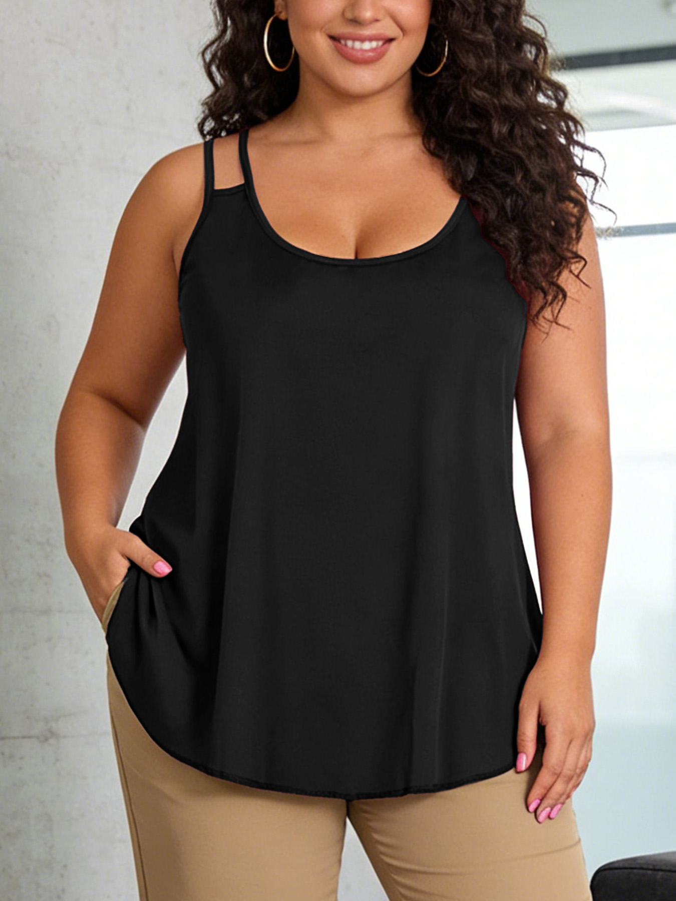 V Neck Cami Top - เสื้อสายเดี่ยวคอวีทรงปล่อยชายระบาย ไซส์ใหญ่สำหรับผู้หญิง สายเส้นเล็กสองเส้น ผ้าเนื้อนุ่ม ใส่สบาย ช่วยปกปิดหน้าท้อง