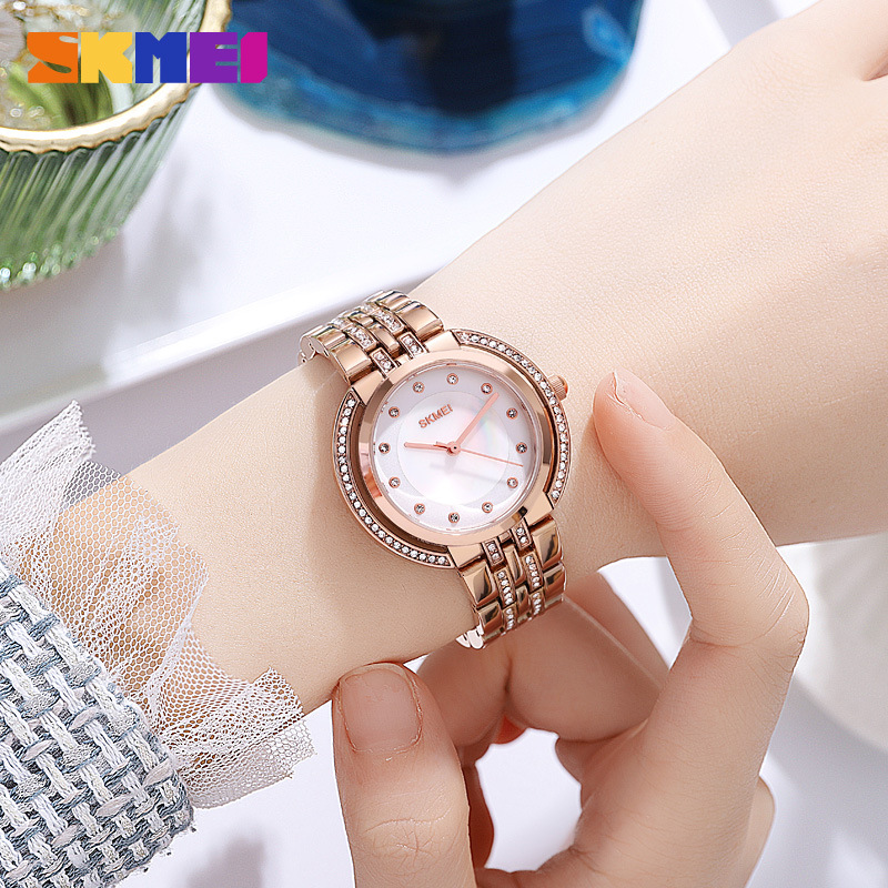 Women'S Fashion Quartz Watch - สร้อยข้อมือสตรีนาฬิกาควอตซ์หรูหราหน้าปัดประดับเพชร สายโลหะผสมสังกะสี จอแสดงผลแบบอะนาล็อก 3 บาร์กันน้ำ นาฬิกาข้อมือแฟชั่น