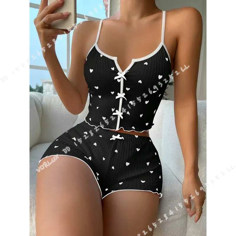 ชุดนอนผู้หญิงลายหัวใจ ผ้าไหมซา - V Neck Cami Top บทวิจารณ์และราคา