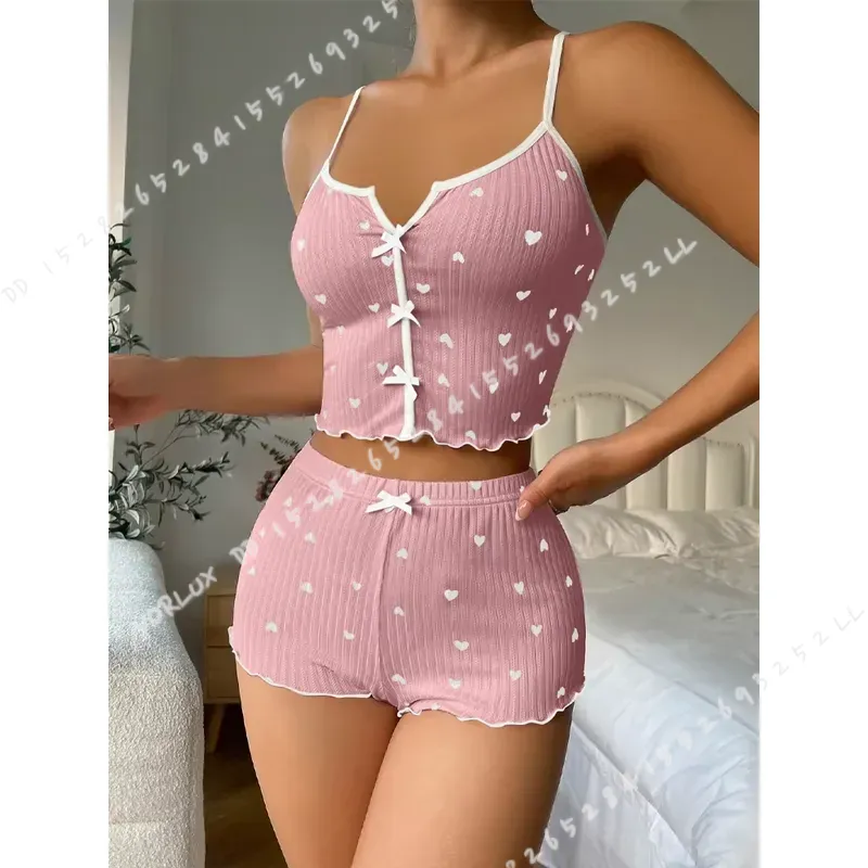 ชุดนอนผู้หญิงลายหัวใจ ผ้าไหมซา - V Neck Cami Top บทวิจารณ์และราคา