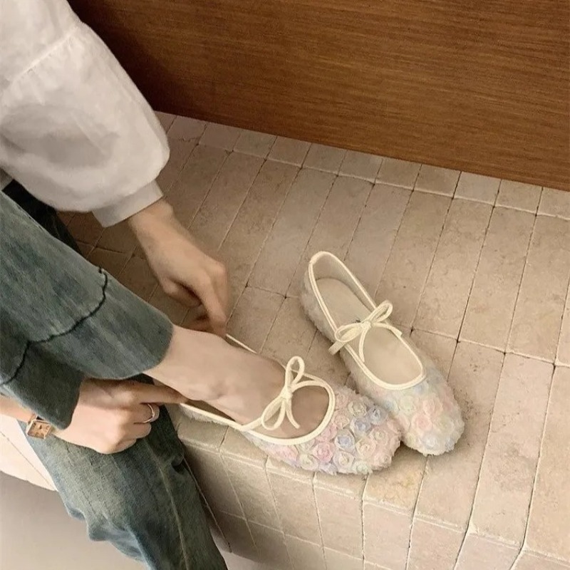 รองเท้าแมรี่เจนตาข่ายลายกุหลาบ - Women Fashion Store บทวิจารณ์และราคา