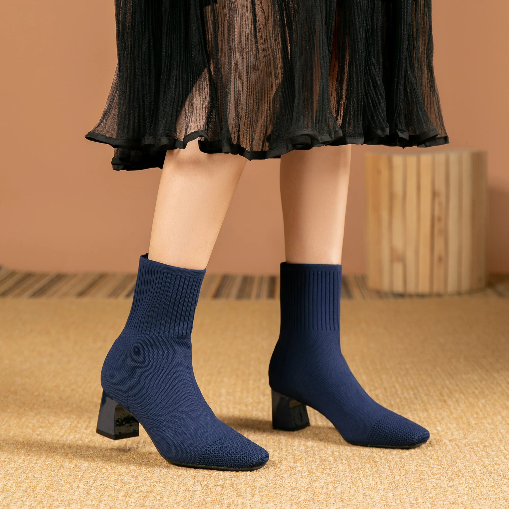 รองเท้าบูทแฟชั่นฤดูใบไม้ร่วง ส - Women'S Fashion Socks บทวิจารณ์และราคา